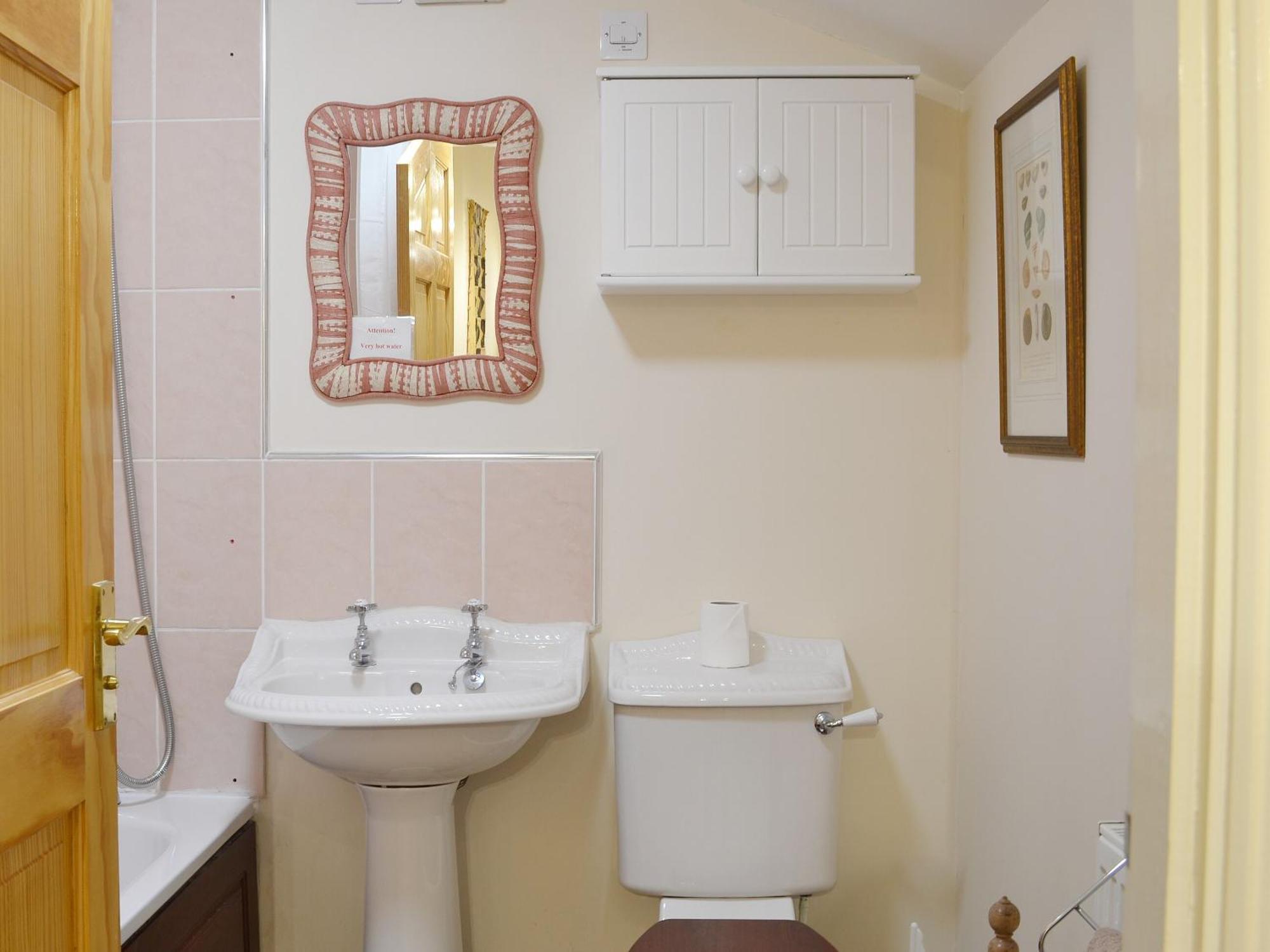 Duffs Lodge - Beaufort Estate Belladrum Екстериор снимка