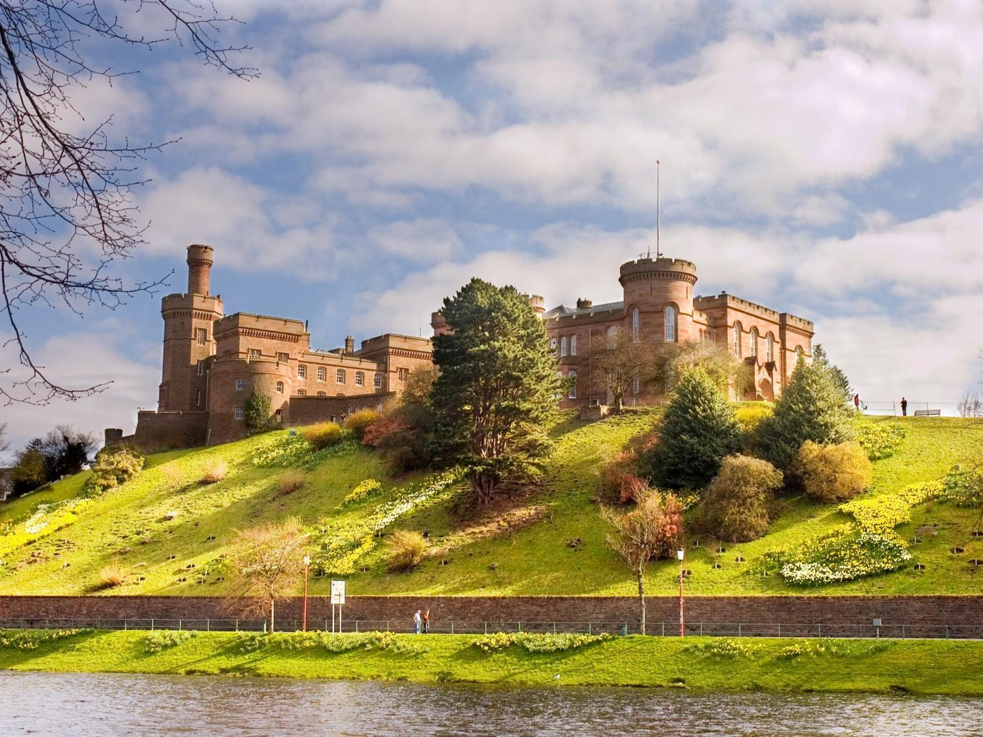 Duffs Lodge - Beaufort Estate Belladrum Екстериор снимка